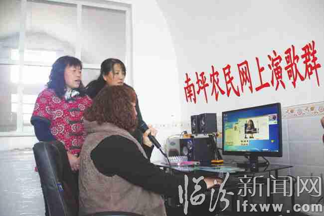 吉縣:“互聯(lián)網(wǎng)+”讓脫貧農(nóng)民的精神富起來