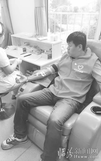 臨汾:揮灑汗水 青春在奉獻中閃光