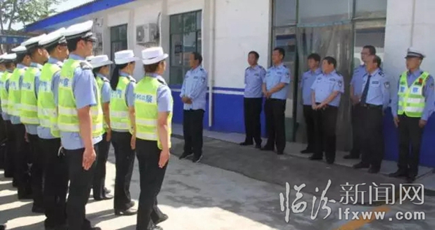 浮山交警隊(duì)大練兵活動(dòng)展良好精神風(fēng)貌