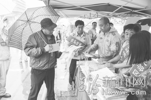 臨汾:6·5 冒雨騎行我們在行動