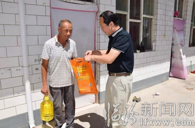 切實感受扶貧帶來新變化 增強脫貧致富奔小康信心